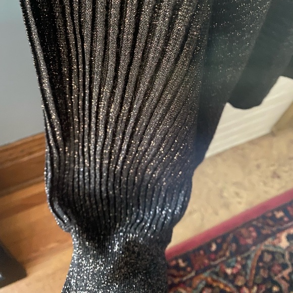 NWT Sz XL Vince Camuto V-neck Sweater - Picture 4 of 6